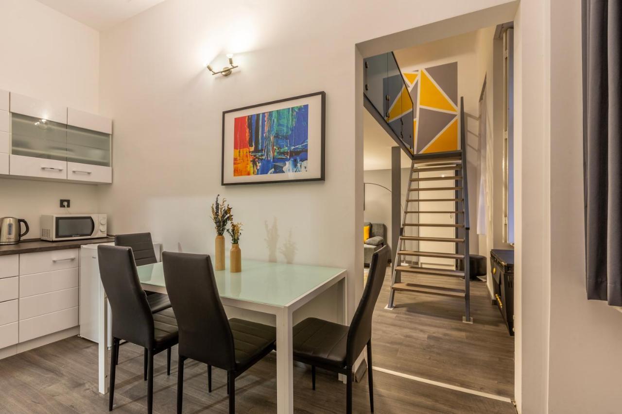Deluxe Residence By Bella Budapest Bagian luar foto